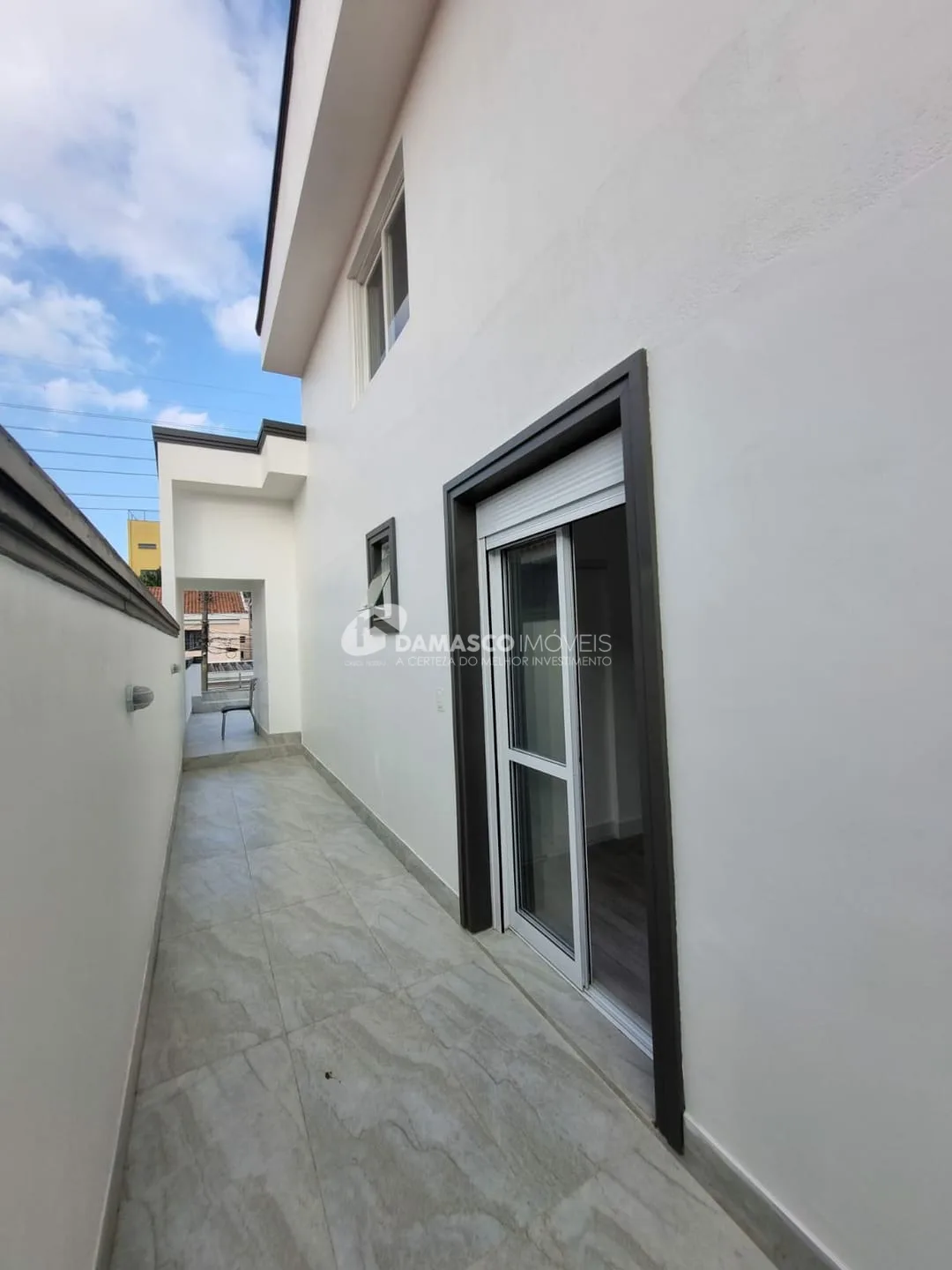 Sobrado à venda 3 Quartos, 3 Suites, 4 Vagas, Campestre, Santo André - SP