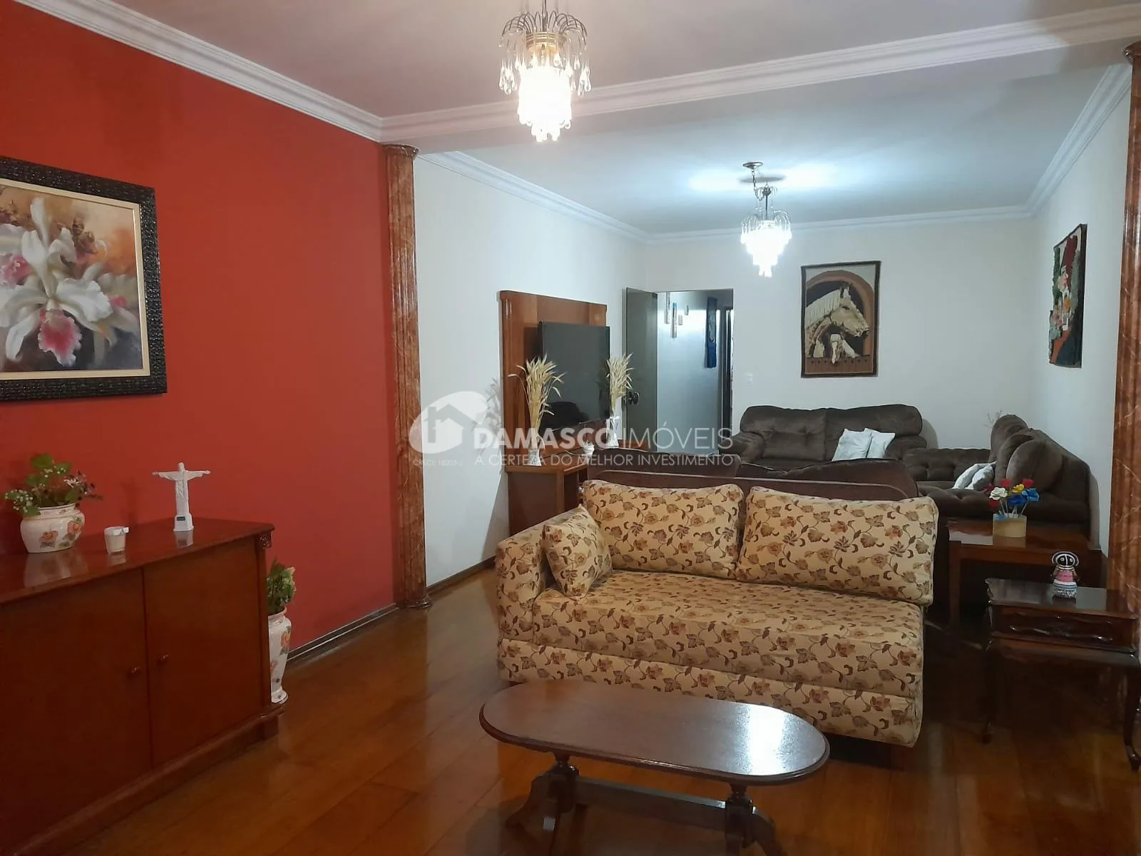 Sobrado à venda 3 Quartos, 1 Suite, 3 Vagas, 291M², Santa Maria, São Caetano do Sul - SP