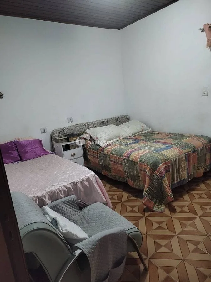 SOBRADO BAIRRO FUNDAÇÃO