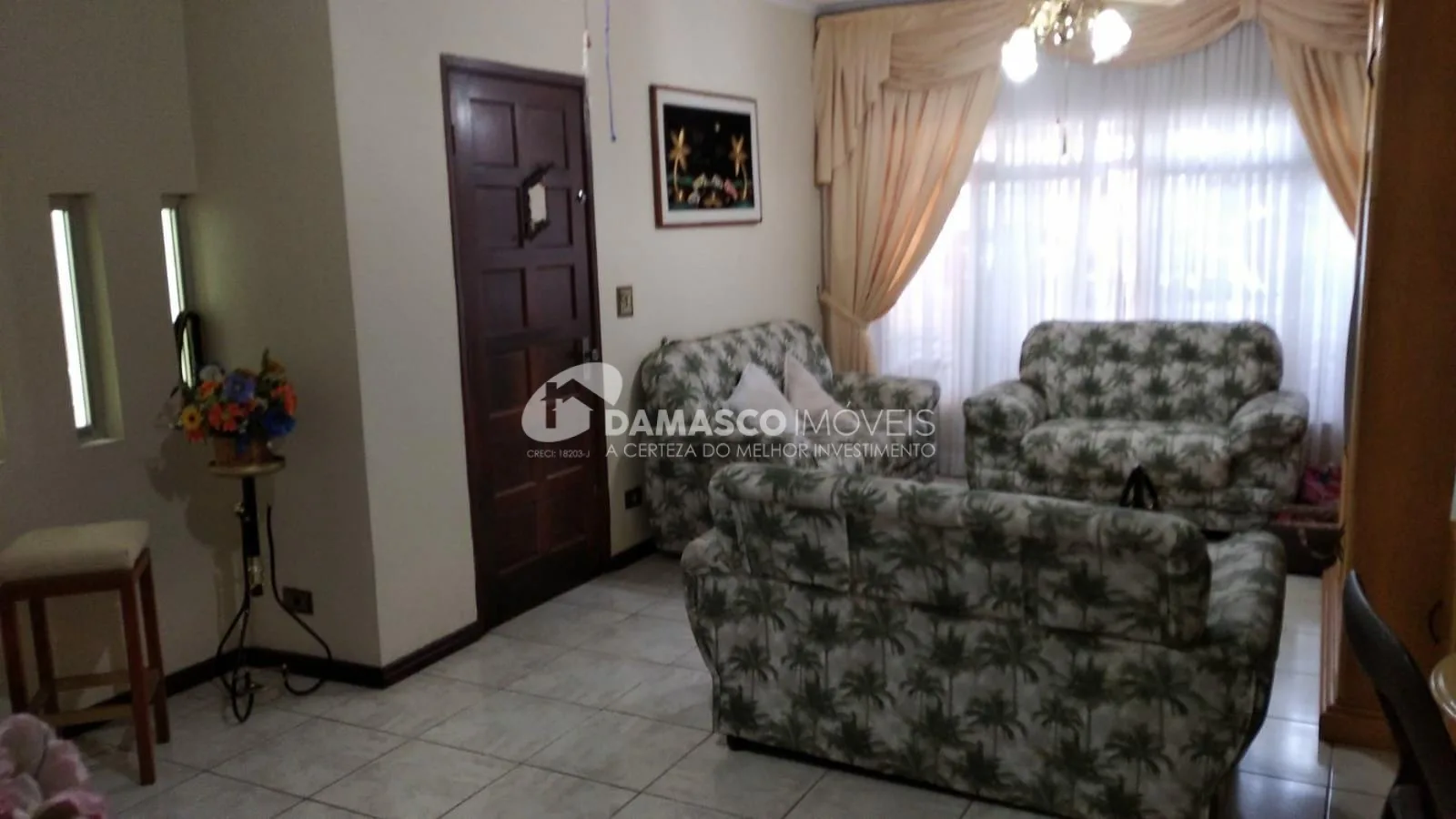Sobrado à venda 4 Quartos, 1 Suite, 2 Vagas, 242M², Olímpico, São Caetano do Sul - SP
