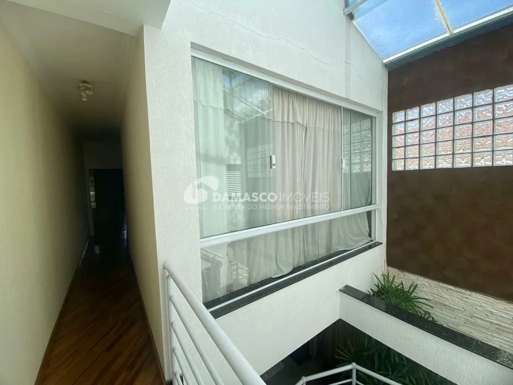 Sobrado à venda 3 Quartos, 3 Suites, 4 Vagas, 347M², Campestre, Santo André - SP