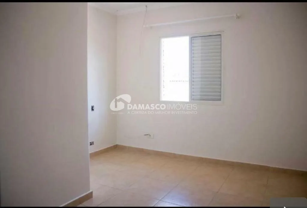 Sobrado à venda 3 Quartos, 4 Vagas, 197 m², Nova Gerty, São Caetano do Sul - SP