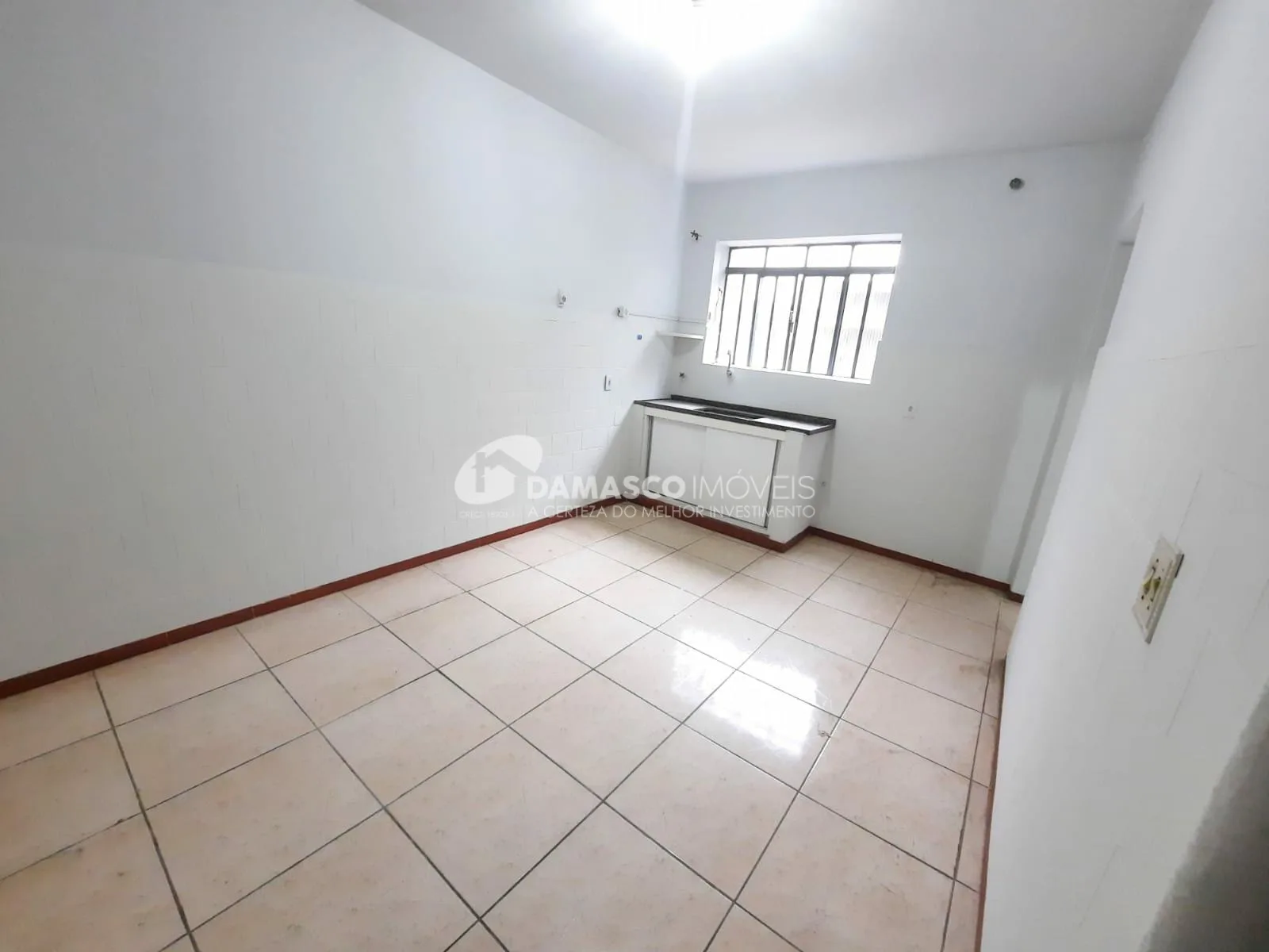 Sobrado para Locação 3 Quartos, 2 Vagas, Barcelona, São Caetano do Sul - SP