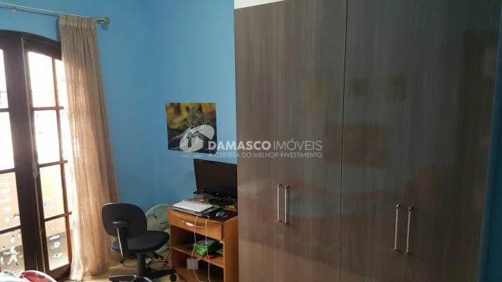 Sobrado à venda 3 Quartos, 3 Suites, 4 Vagas, 210M², Osvaldo Cruz, São Caetano do Sul - SP
