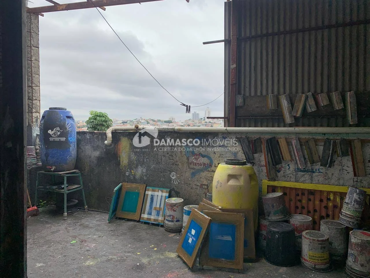 Galpão à Venda na Vila Califórnia, São Paulo | Terreno de 500 m² | Entradas Independentes