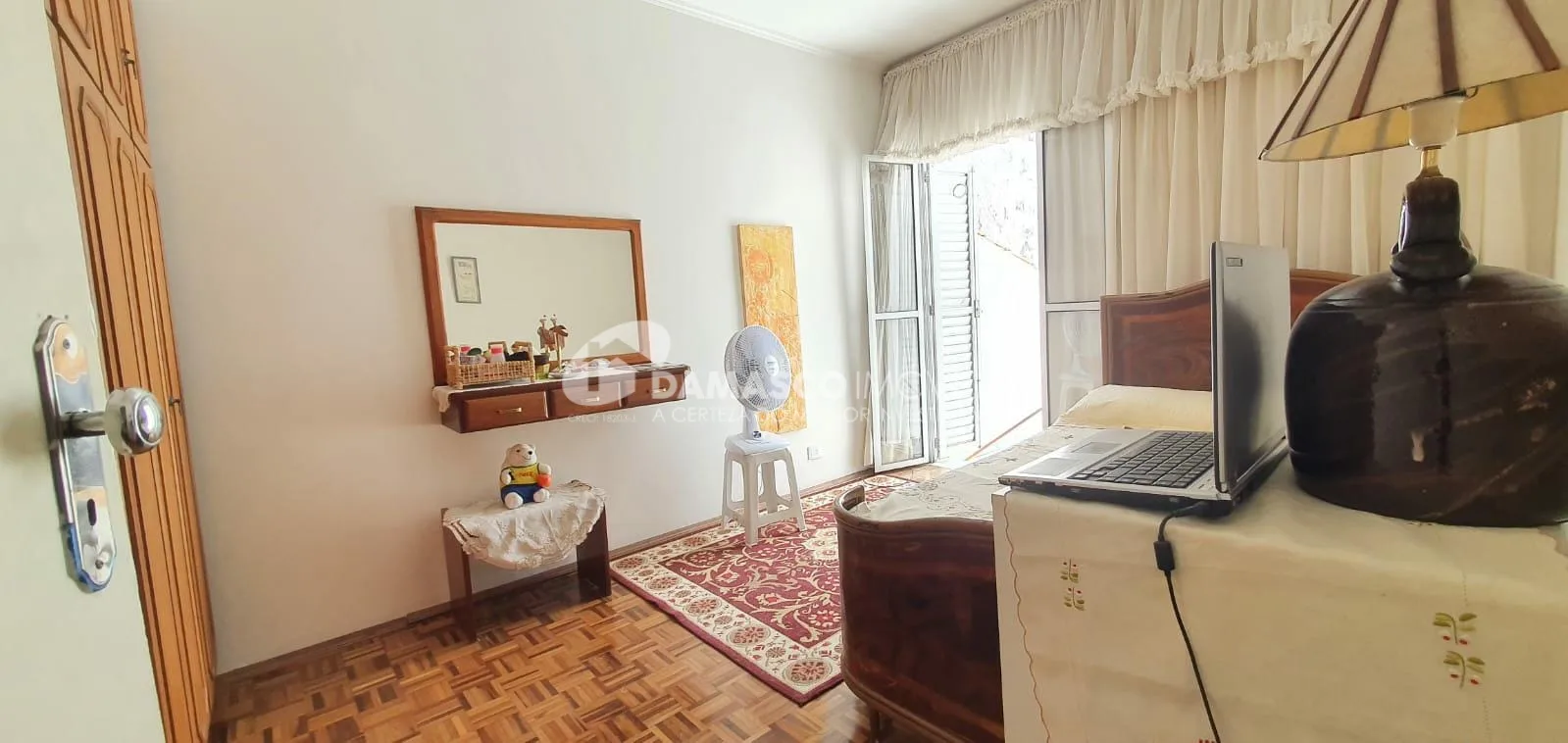 Sobrado à venda 3 Quartos, 2 Vagas, Olímpico, São Caetano do Sul - SP