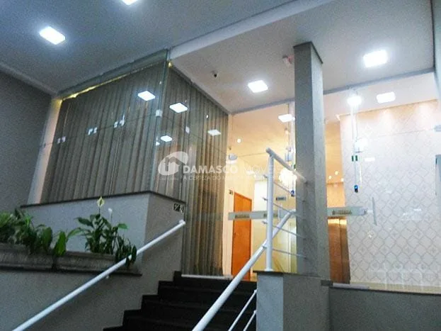 Sala para Locação Nova Gerty, São Caetano do Sul - SP | EDIFÍCIO IMPERIAL BUSINESS CENTER                           
