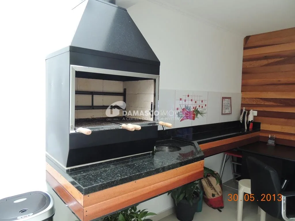 Sobrado à venda 3 Quartos, 1 Suite, 5 Vagas, 262M², Santa Maria, São Caetano do Sul - SP