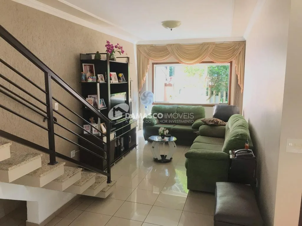 Casa à venda 2 Quartos, 1 Suite, 1 Vaga, 299M², Barcelona, São Caetano do Sul - SP