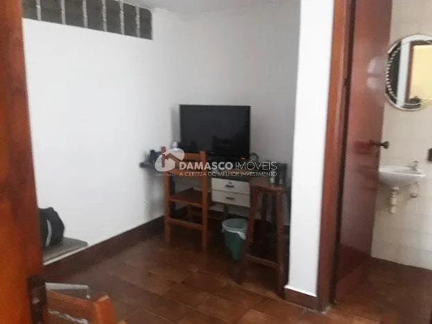 Casa à venda 3 Quartos, 1 Suite, 4 Vagas, 261M², Santa Maria, São Caetano do Sul - SP