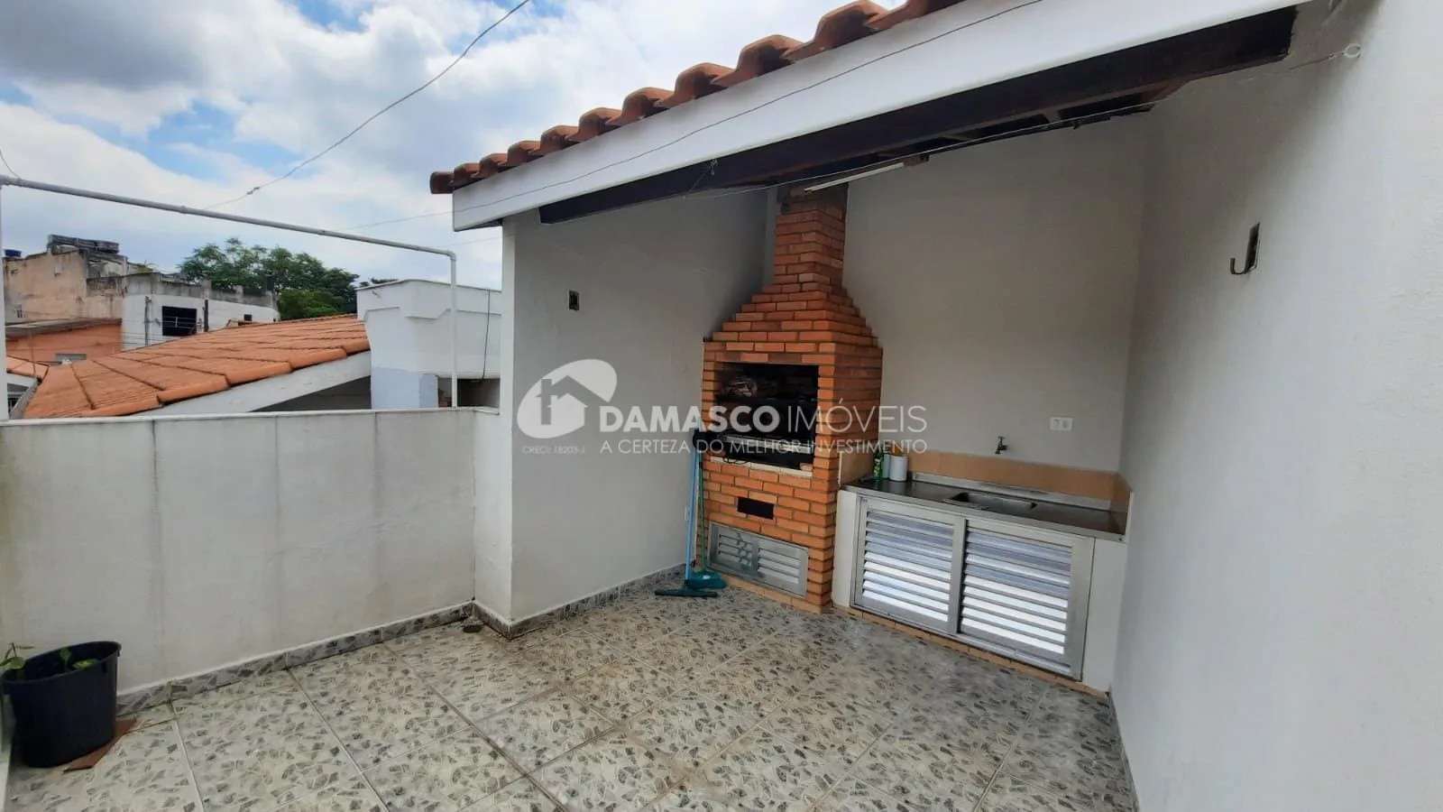 Oportunidade no Bairro Olímpico – Casa Térrea em Excelente Localização!