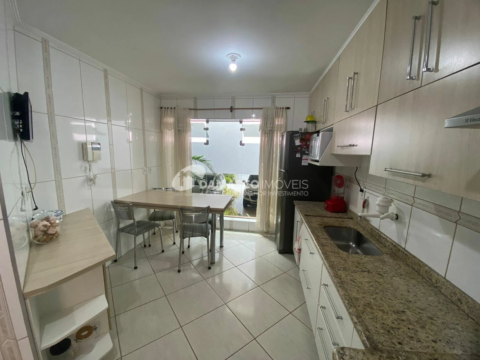 Sobrado à venda 3 Quartos, 3 Suites, 6 Vagas, 286M², Santa Maria, São Caetano do Sul - SP