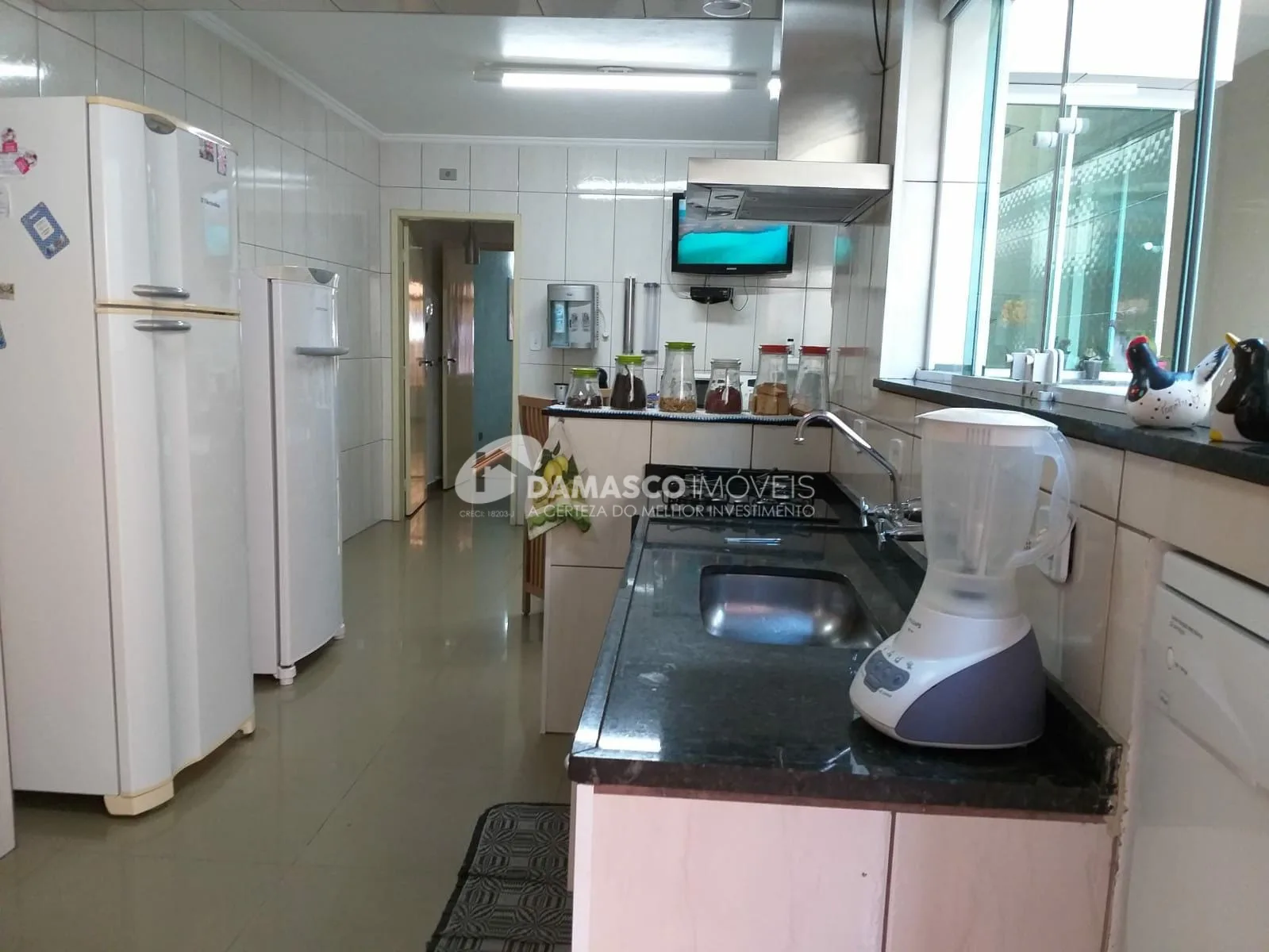 Sobrado à venda 3 Quartos, 2 Suites, 4 Vagas, 330M², Santa Maria, Santo André - SP