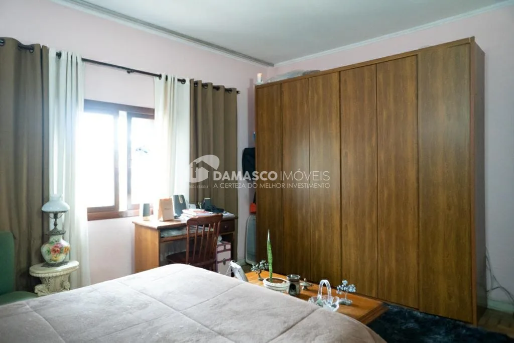 Sobrado à venda 3 Quartos, 3 Vagas, 192M², Campestre, Santo André - SP