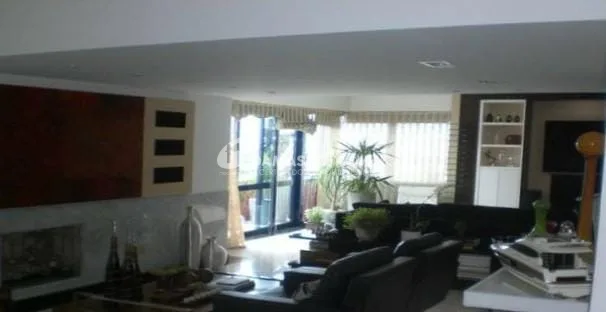 Apartamento à venda 3 Quartos, 3 Suites, 3 Vagas, 263M², Santo Antônio, São Caetano do Sul - SP 