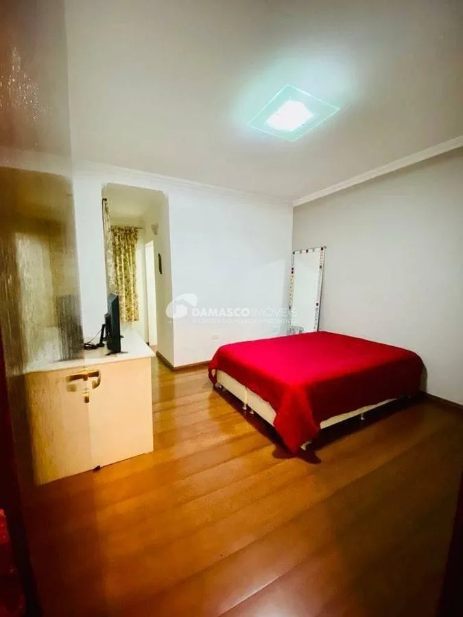 Sobrado à venda 4 Quartos, 3 Suites, 5 Vagas, Olímpico, São Caetano do Sul - SP