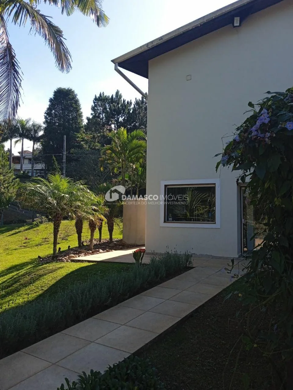 Casa à venda 3 Quartos, 3 Suites, 450M², Avenida Estrutural Leste, Ibiúna - SP