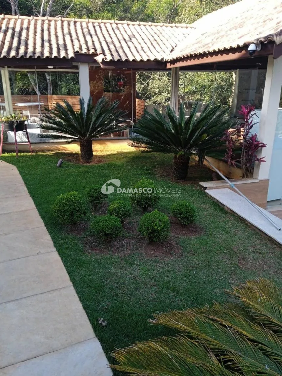 Casa à venda 3 Quartos, 3 Suites, 450M², Avenida Estrutural Leste, Ibiúna - SP