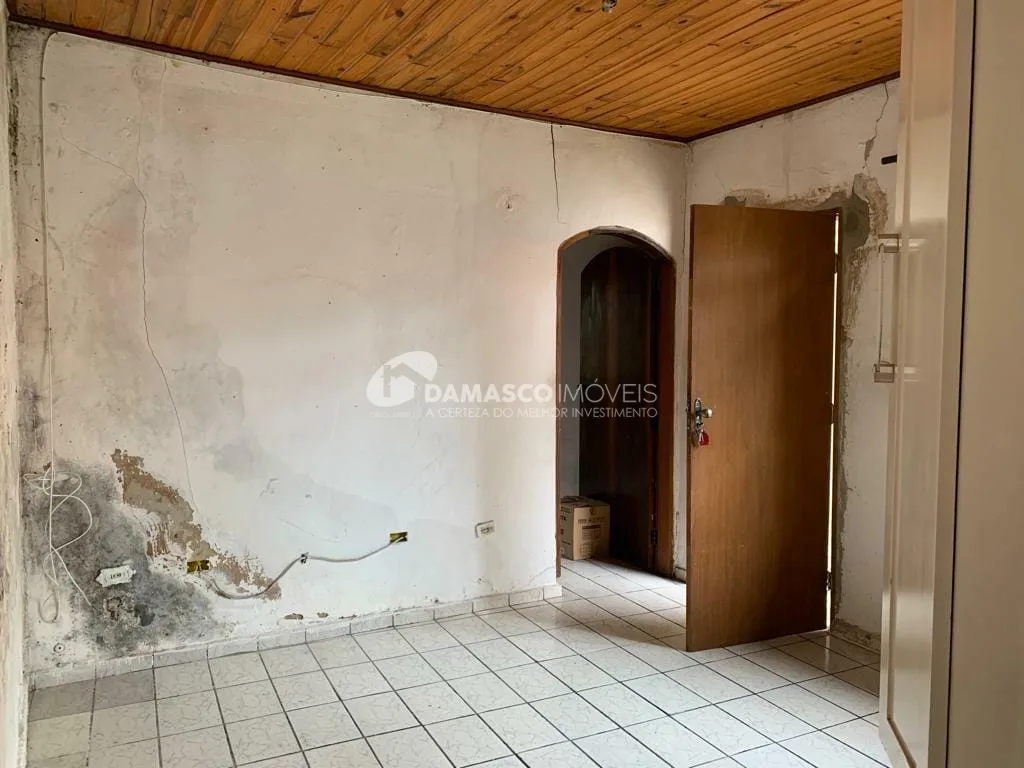 Casa à venda 2 Quartos, 3 Vagas, Olímpico, São Caetano do Sul - SP