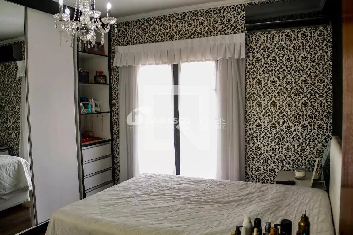 Sobrado à venda 3 Quartos, 1 Suite, 4 Vagas, 292M², Santa Maria, São Caetano do Sul - SP