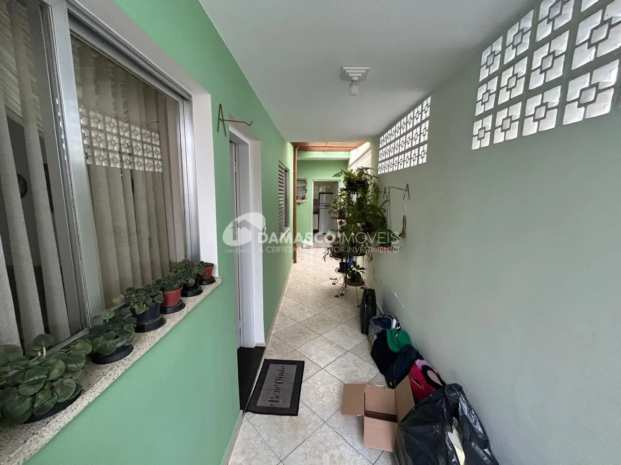 Casa padrão com 108 m² de área útil à Venda, com fácil acesso à via Anchieta,  na Vila Vermelha, São Paulo, SP