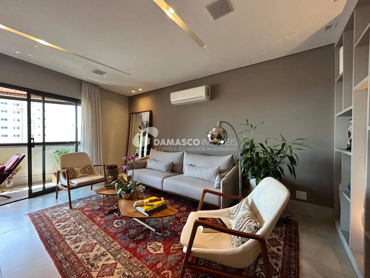 Apartamento de Alto Padrão à Venda no Santo Antônio, São Caetano do Sul | 238 m² | 4 Dormitórios | 2 Suítes