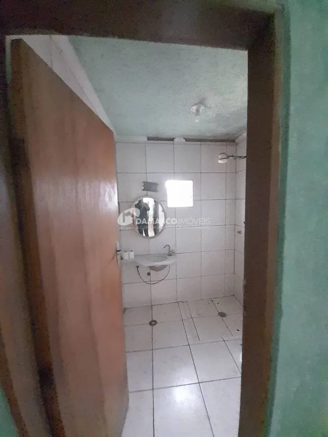 Sobrado para locação com 3 andares