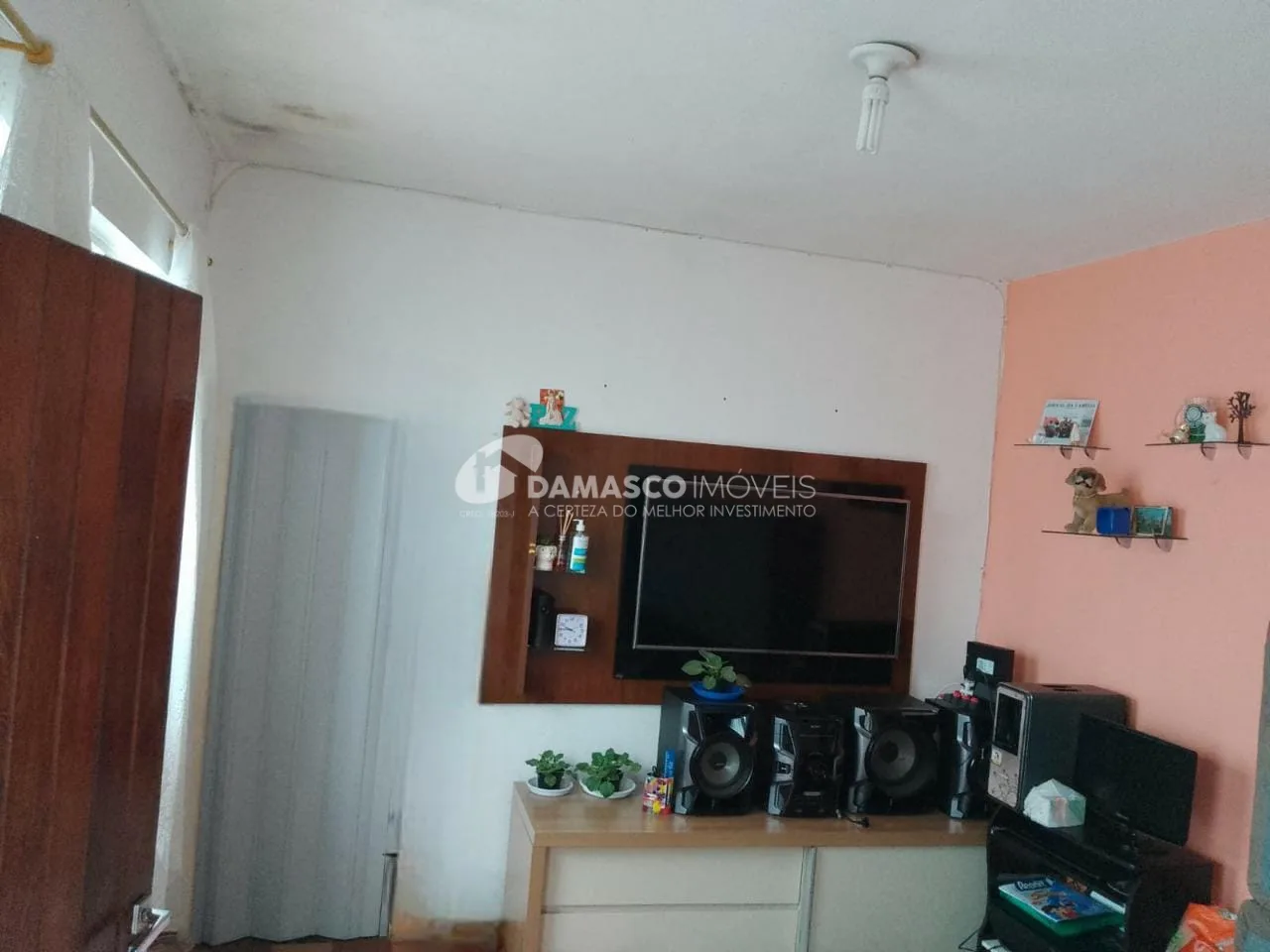 Casa à venda 2 Quartos, 2 Vagas, Nova Gerty, São Caetano do Sul - SP