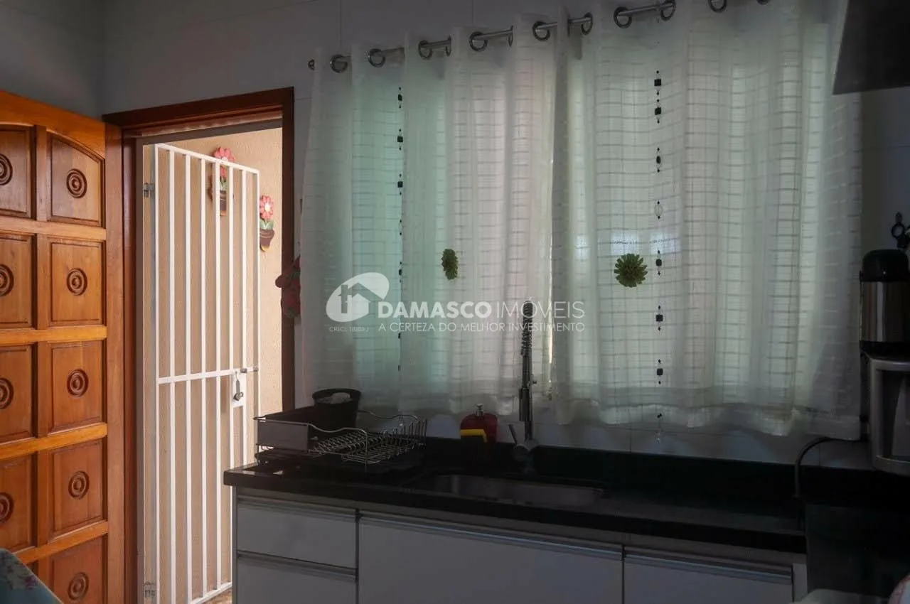 Sobrado à venda 3 Quartos, 1 Suite, 2 Vagas, Vila Alpina, São Paulo - SP