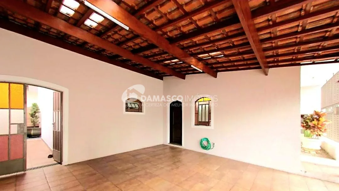 Sobrado à venda 2 Quartos, 1 Suite, 2 Vagas, 238M², Barcelona, São Caetano do Sul - SP