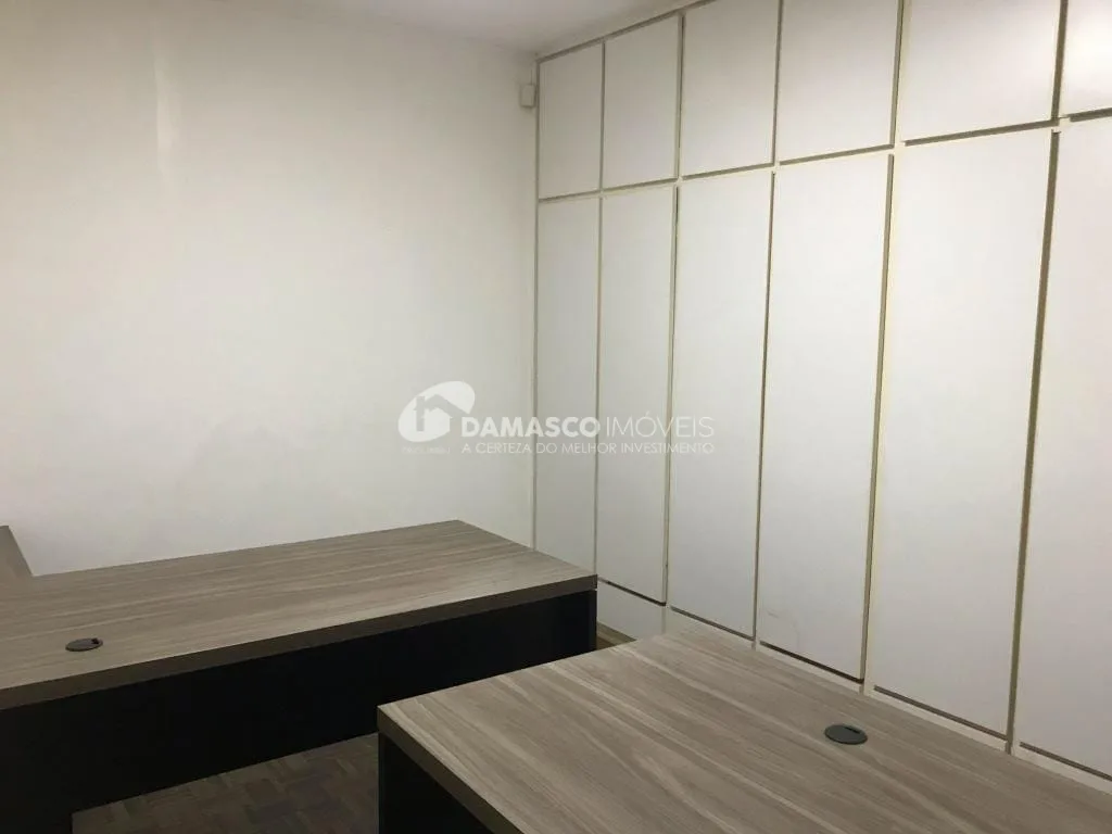 Sobrado para Locação Mobilhado, 5 Vagas, 335M², Santa Paula, São Caetano do Sul - SP