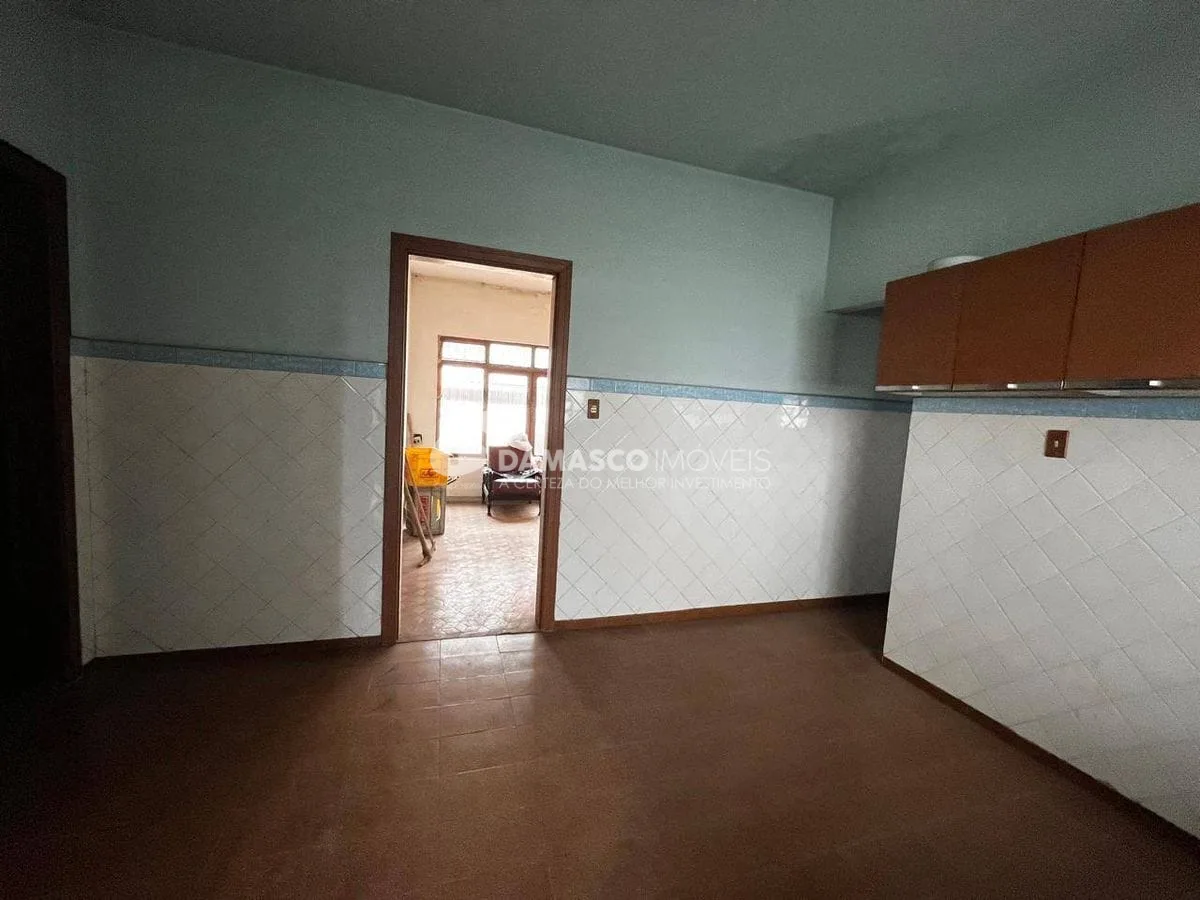 Terreno com casa antiga venda