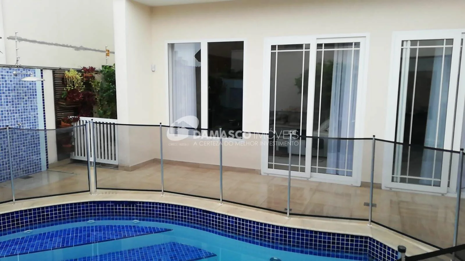 Sobrado à venda 4 Quartos, 3 Suites, 5 Vagas, Jardim São Caetano, São Caetano do Sul - SP