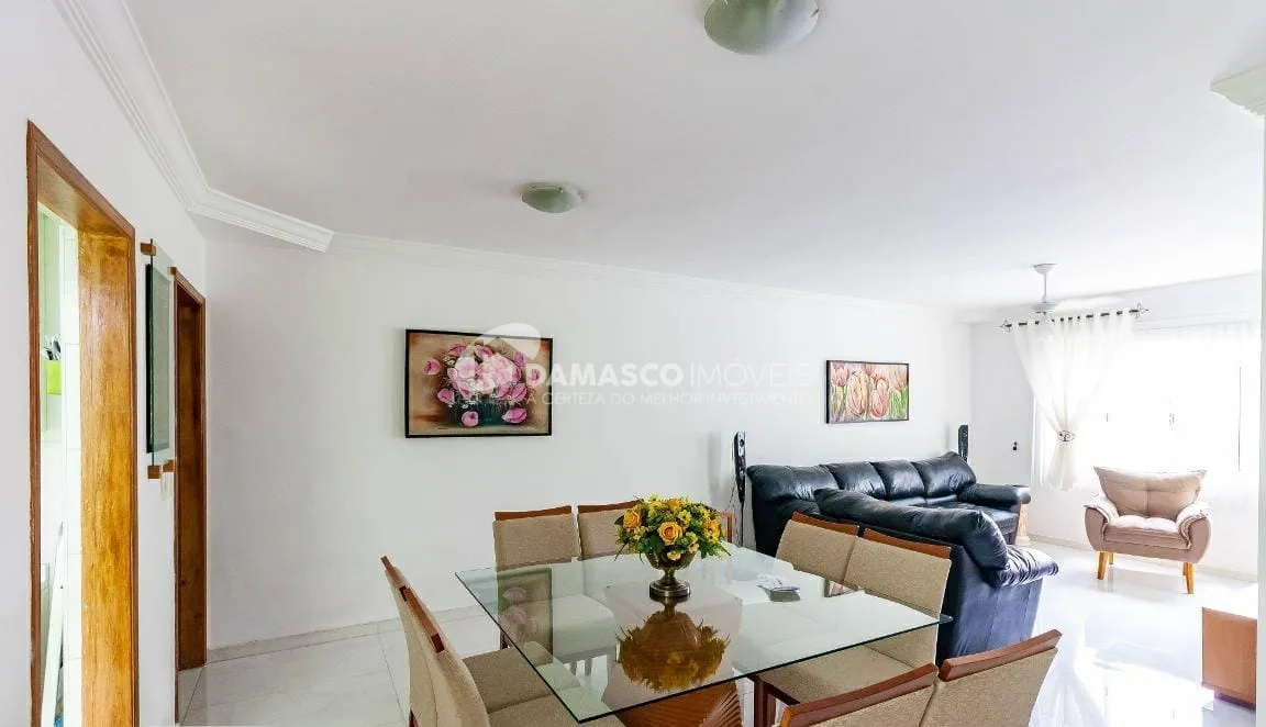 Casa à venda 3 Quartos, 1 Suite, 4 Vagas, 202M², Vila Alpina, São Paulo - SP