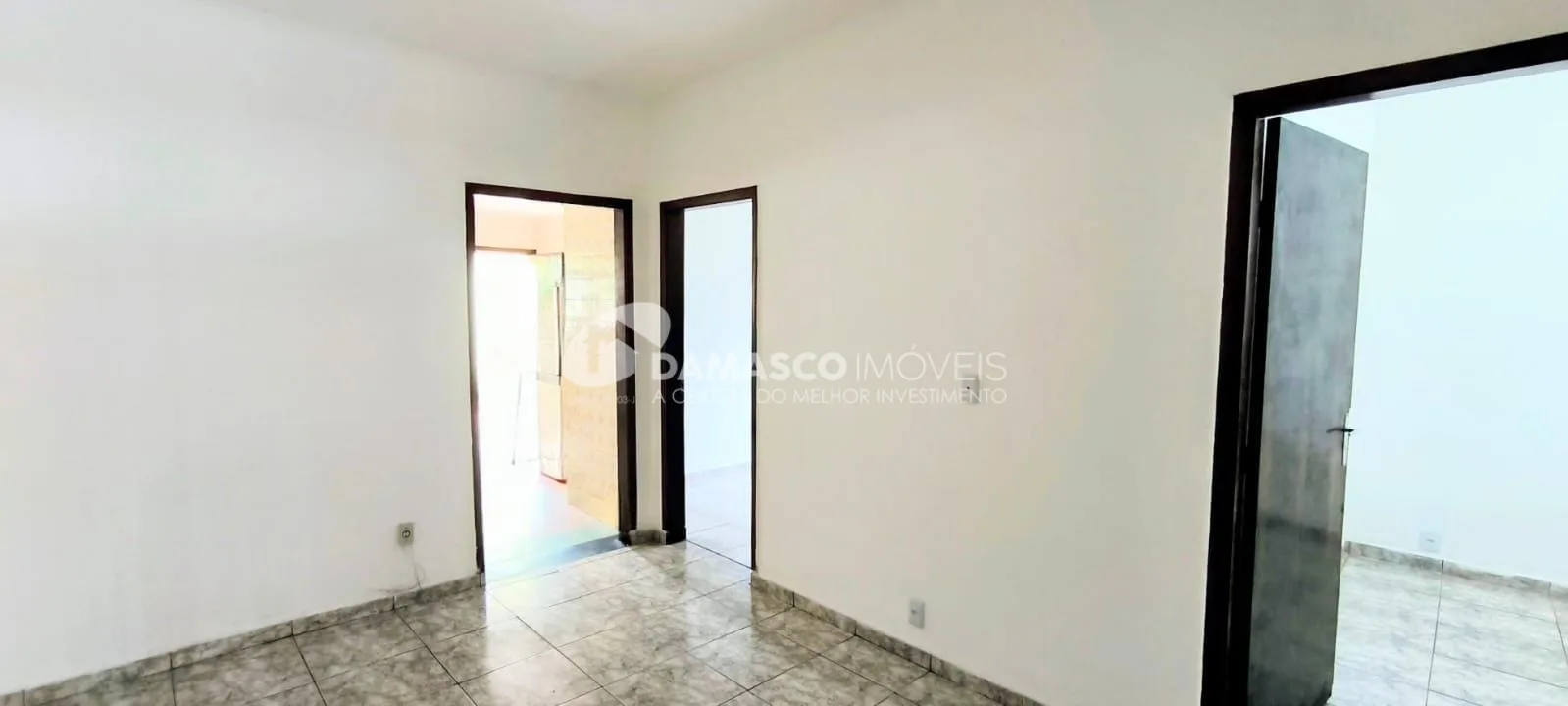 Casa Térrea -  Boa Vista sendo uma Casa de Laje  na frente e outra nos fundos,   São Caetano do Sul