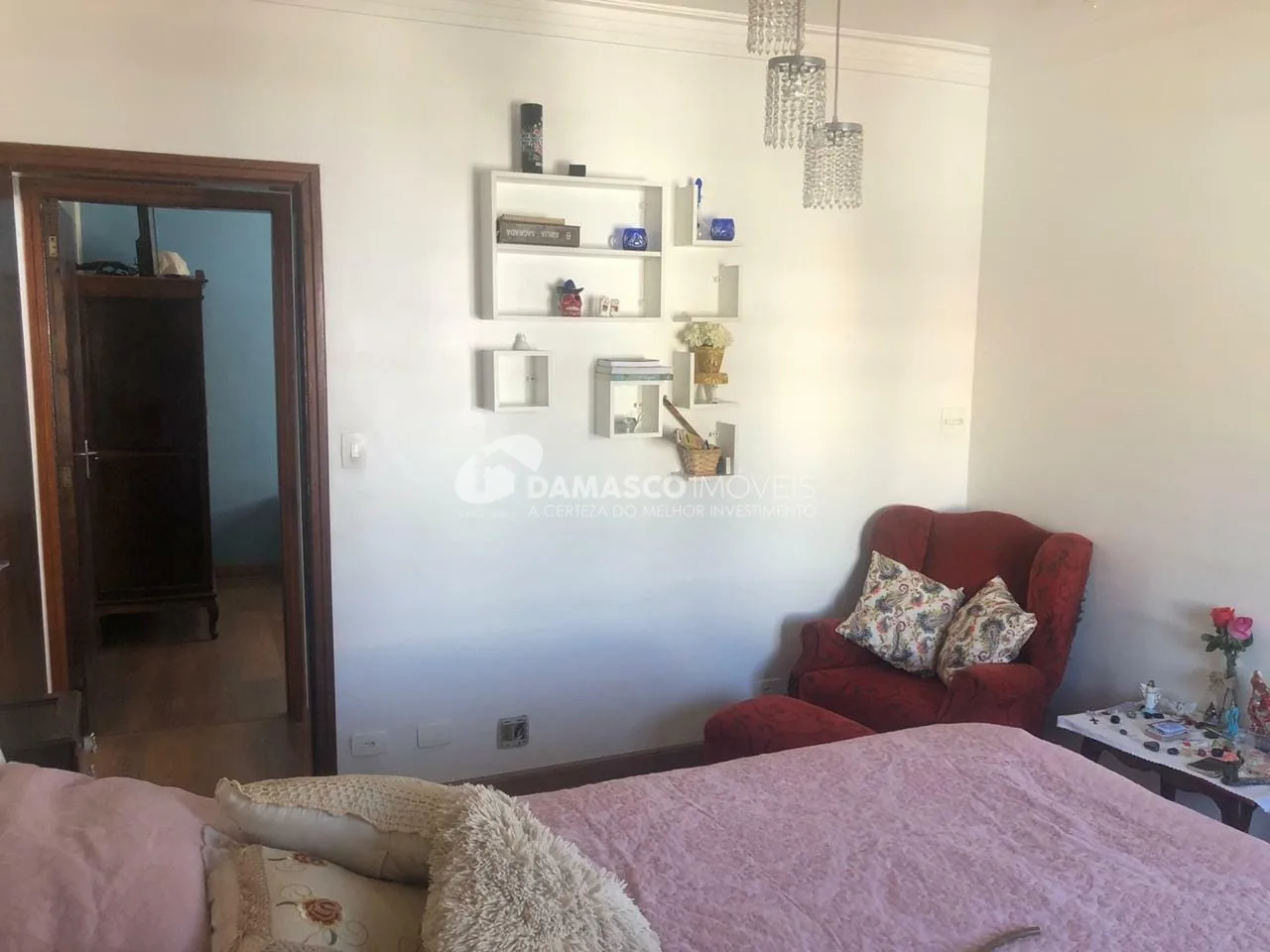 Sobrado à venda 3 Quartos, 3 Suites, 5 Vagas, 177M², Osvaldo Cruz, São Caetano do Sul - SP