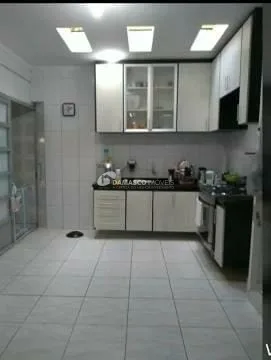 Sobrado à venda 3 Quartos, 2 Vagas, 235M², Anchieta, São Bernardo do Campo