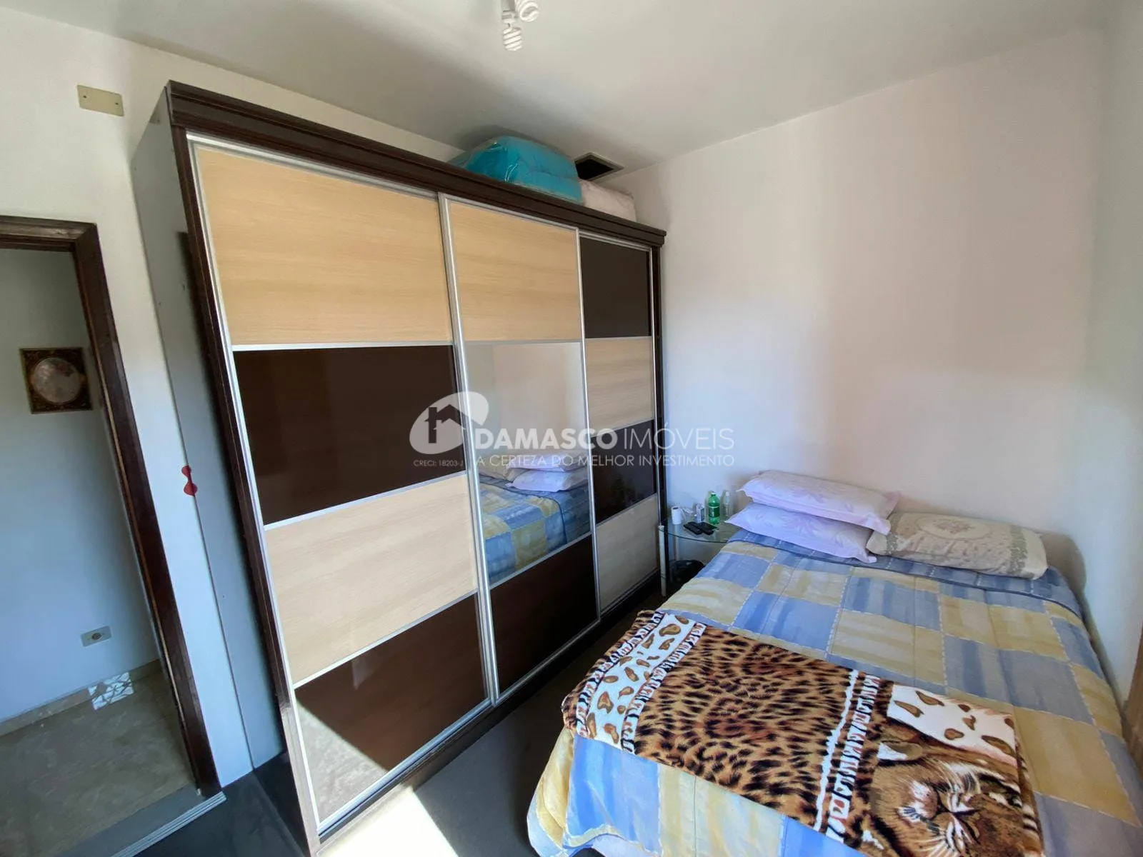Sobrado à venda 4 Quartos, 1 Suite, 2 Vagas, 310M², Olímpico, São Caetano do Sul - SP