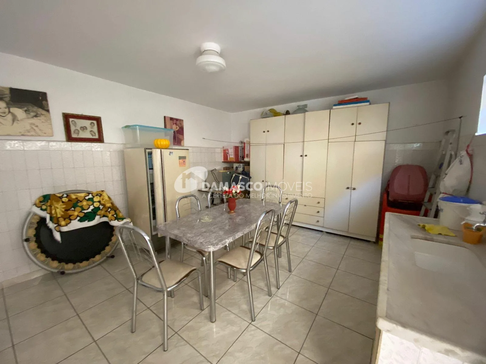 Sobrado à venda 4 Quartos, 1 Suite, 2 Vagas, 310M², Olímpico, São Caetano do Sul - SP