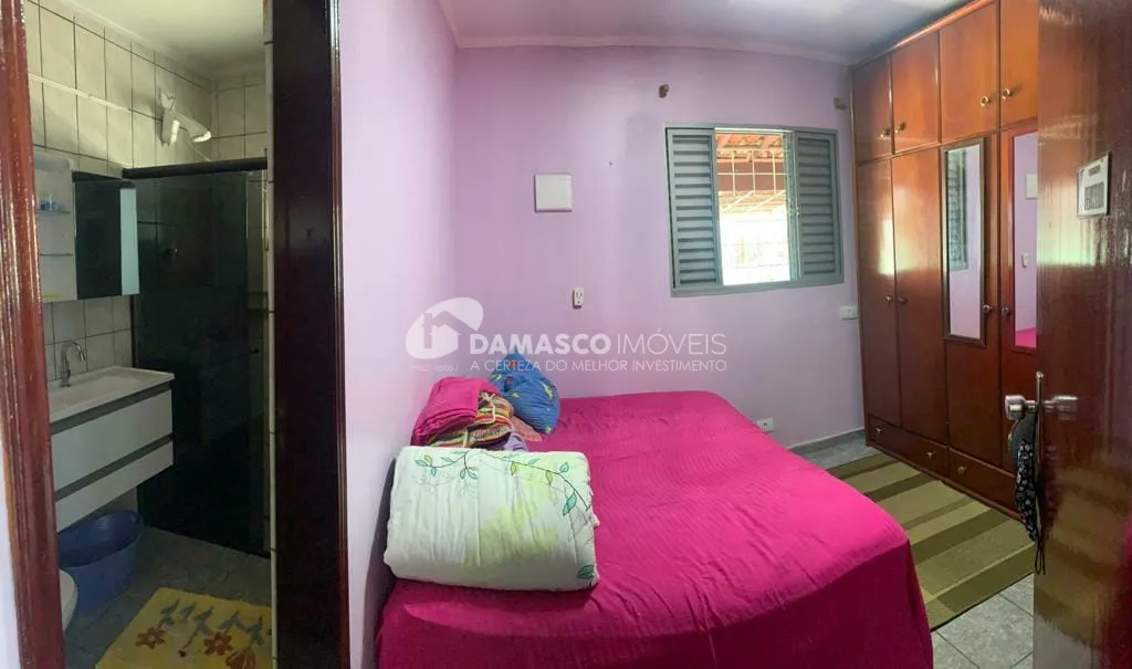 Casa à venda 5 Quartos, 1 Suite, 2 Vagas, 200M², Vila Palmares, Santo André - SP