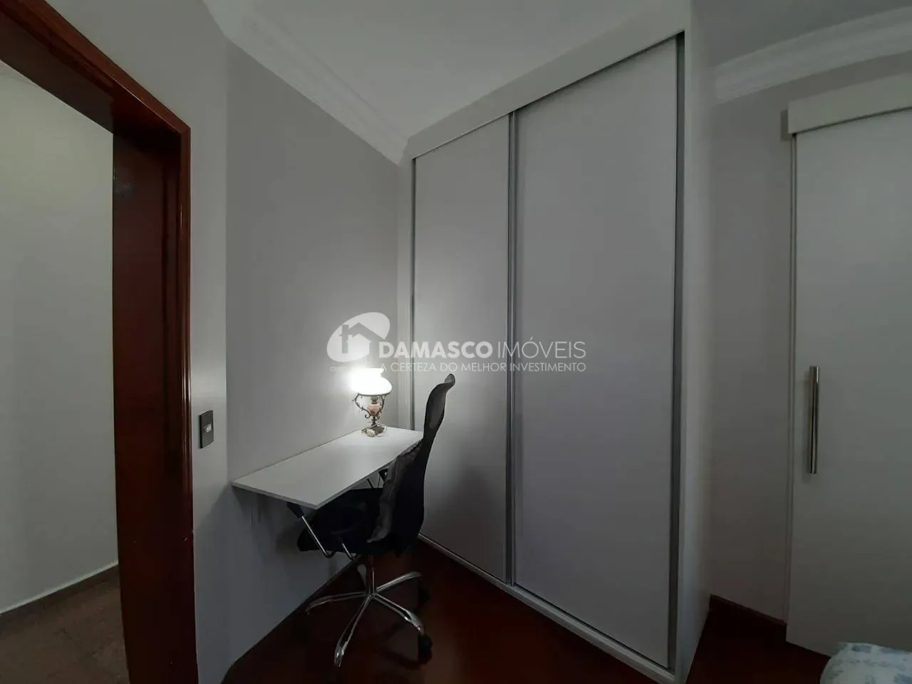 Sobrado para locação 4 Quartos, 4 Suites, 3 Vagas, 480M², Jardim São Caetano, São Caetano do Sul - SP