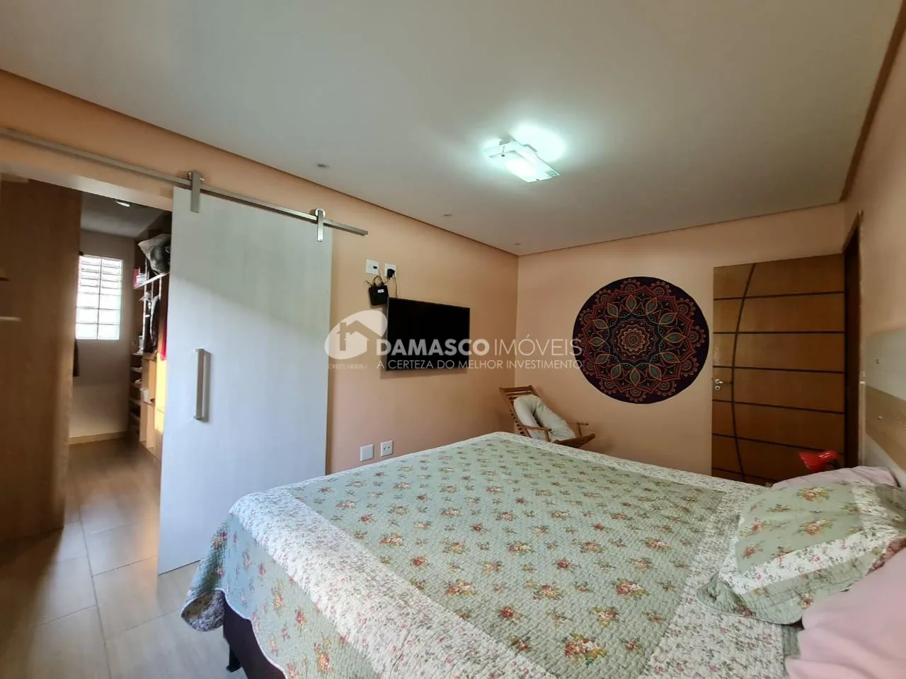 Sobrado à venda 4 Quartos, 1 Suite, 2 Vagas, 220M², Campestre, Santo André - SP