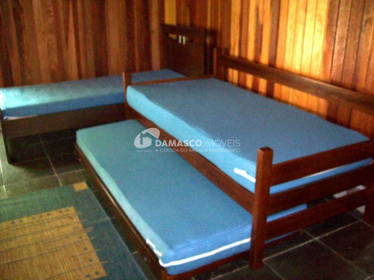 Chácara à venda 6 Quartos, 1 Suite, Bairro Pedras de Ouro, Itatiba - SP