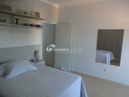 Casa à venda 5 Quartos, 5 Suites, 4 Vagas, 305M², Vila Califórnia, São Paulo - SP