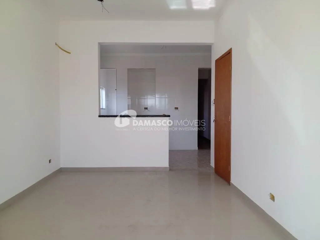 Casa à venda 2 Quartos, 2 Suites, 1 Vaga, 77M², Ocian, Praia Grande - SP