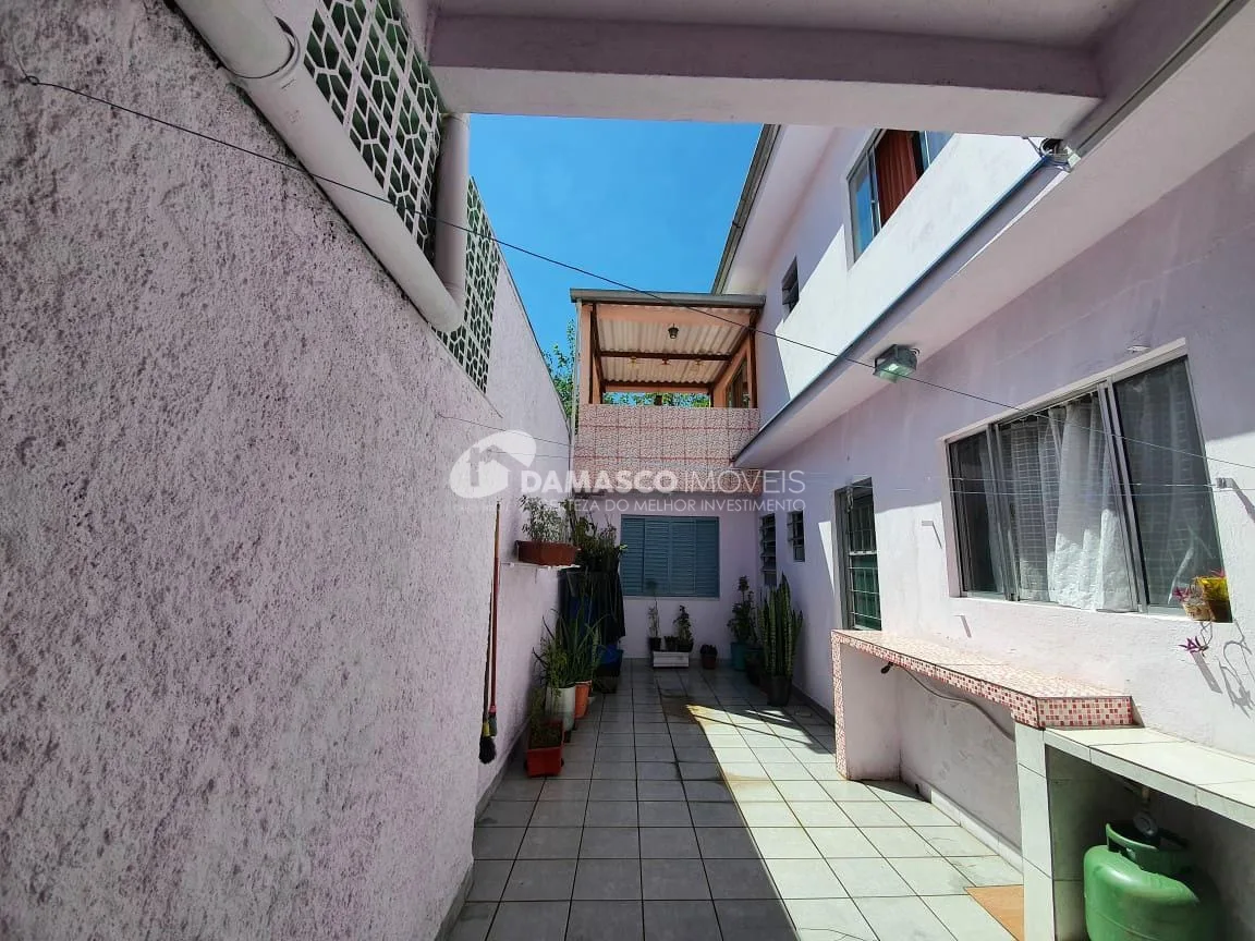 Sobrado à venda 2 Quartos, 1 Suite, 3 Vagas, 143M², Fundação, São Caetano do Sul - SP
