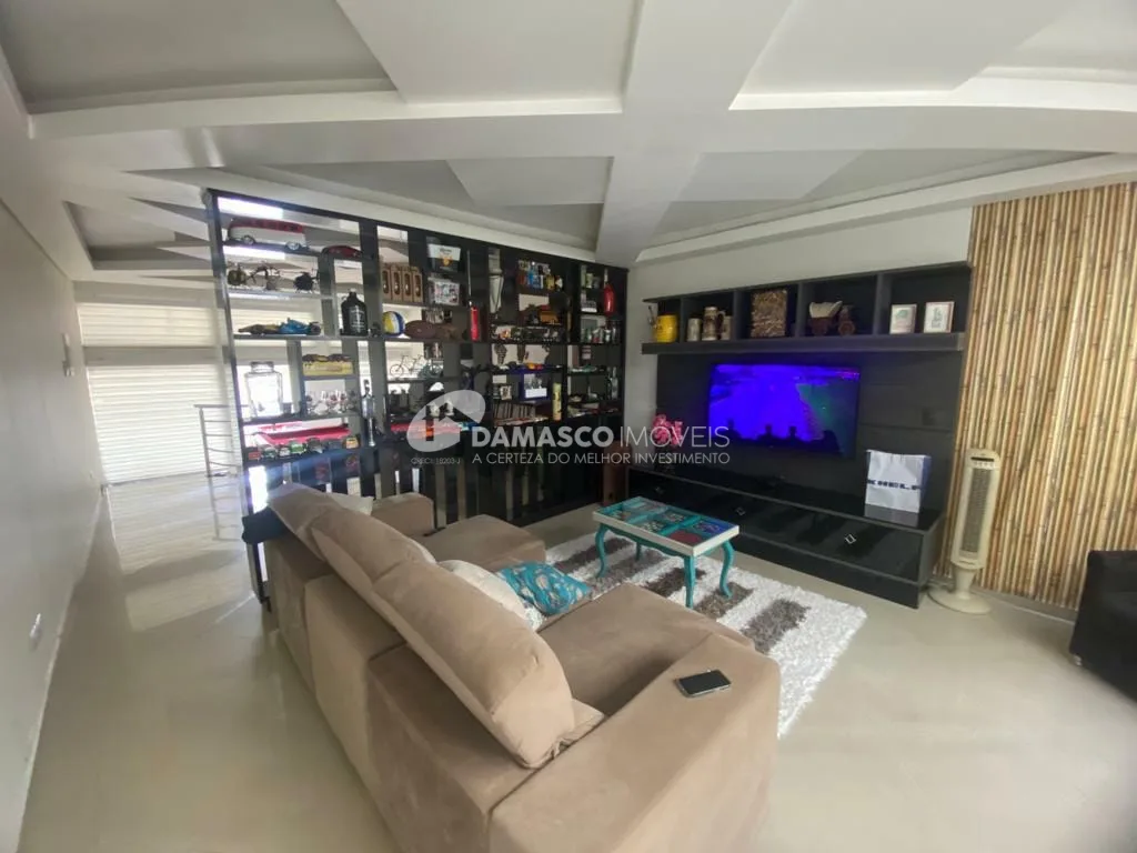 Sobrado à venda 3 Quartos, 3 Suites, 4 Vagas, 347M², Campestre, Santo André - SP