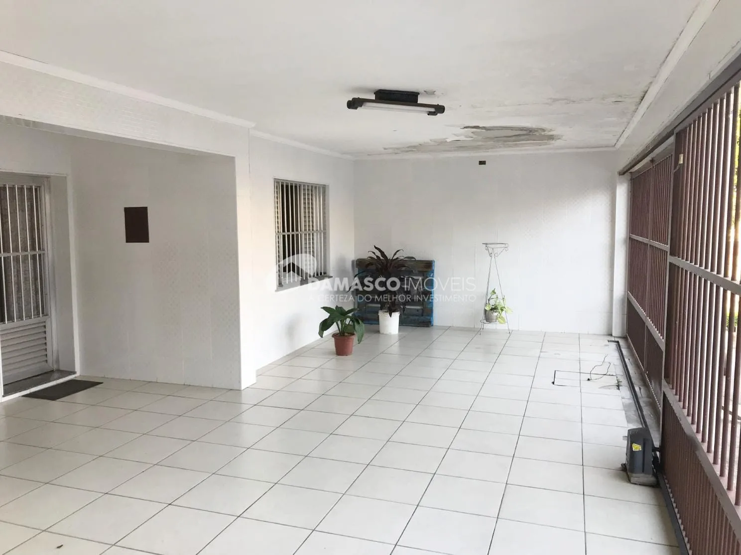 Casa à venda 2 Quartos, 3 Vagas, 253M², Olímpico, São Caetano do Sul - SP