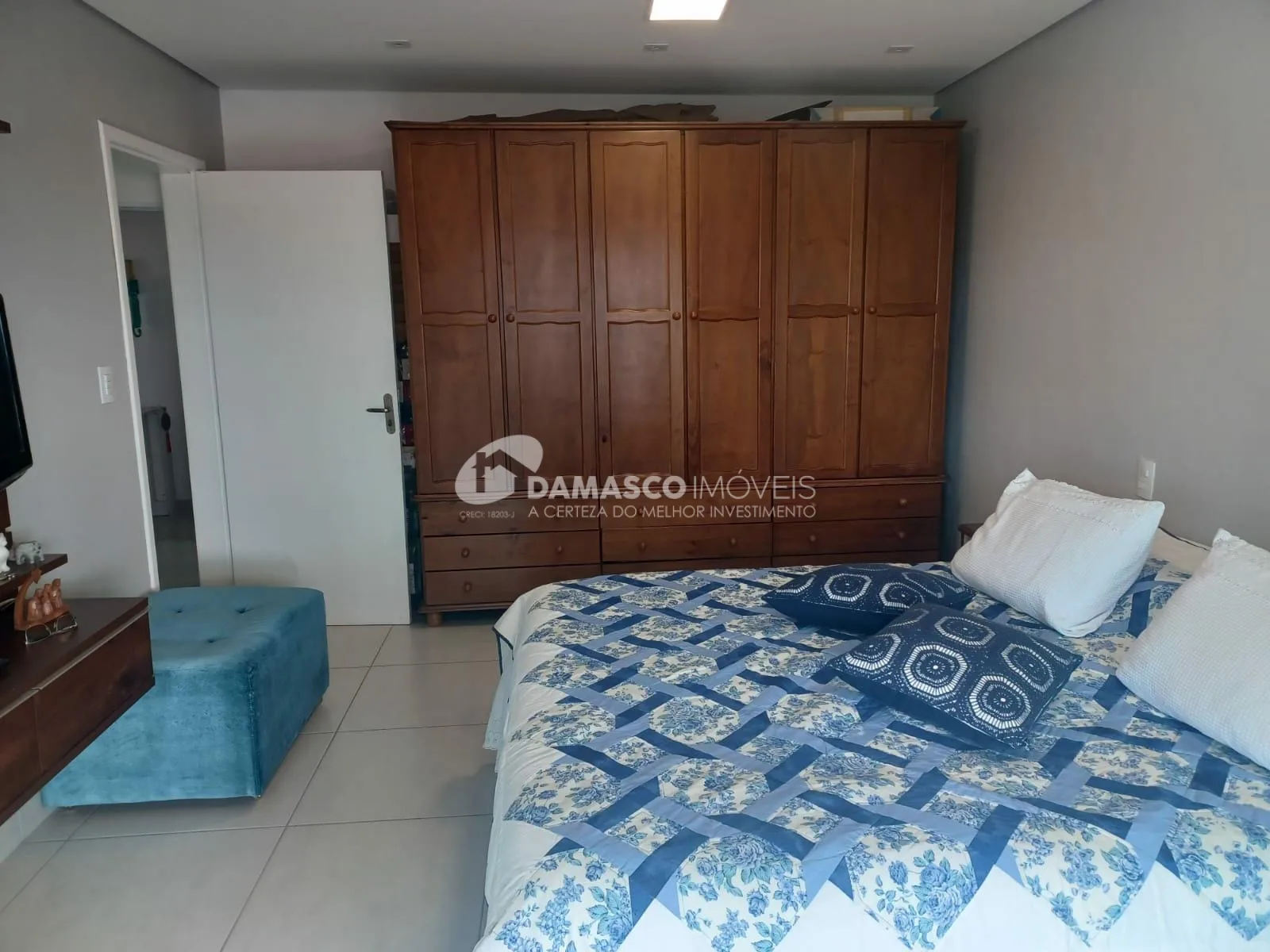 Sobrado à venda 2 Quartos, 1 Vaga, 250M², Cerâmica, São Caetano do Sul - SP