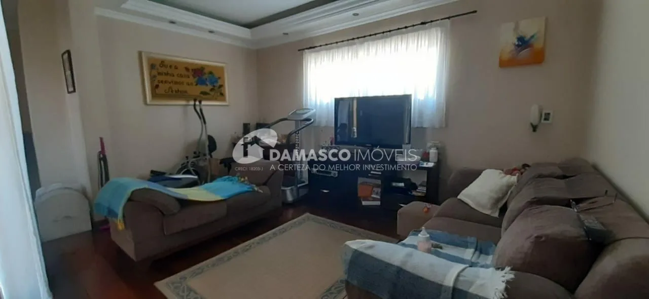 Sobrado à venda 3 Quartos, 2 Suites, 6 Vagas, 780M², Osvaldo Cruz, São Caetano do Sul - SP